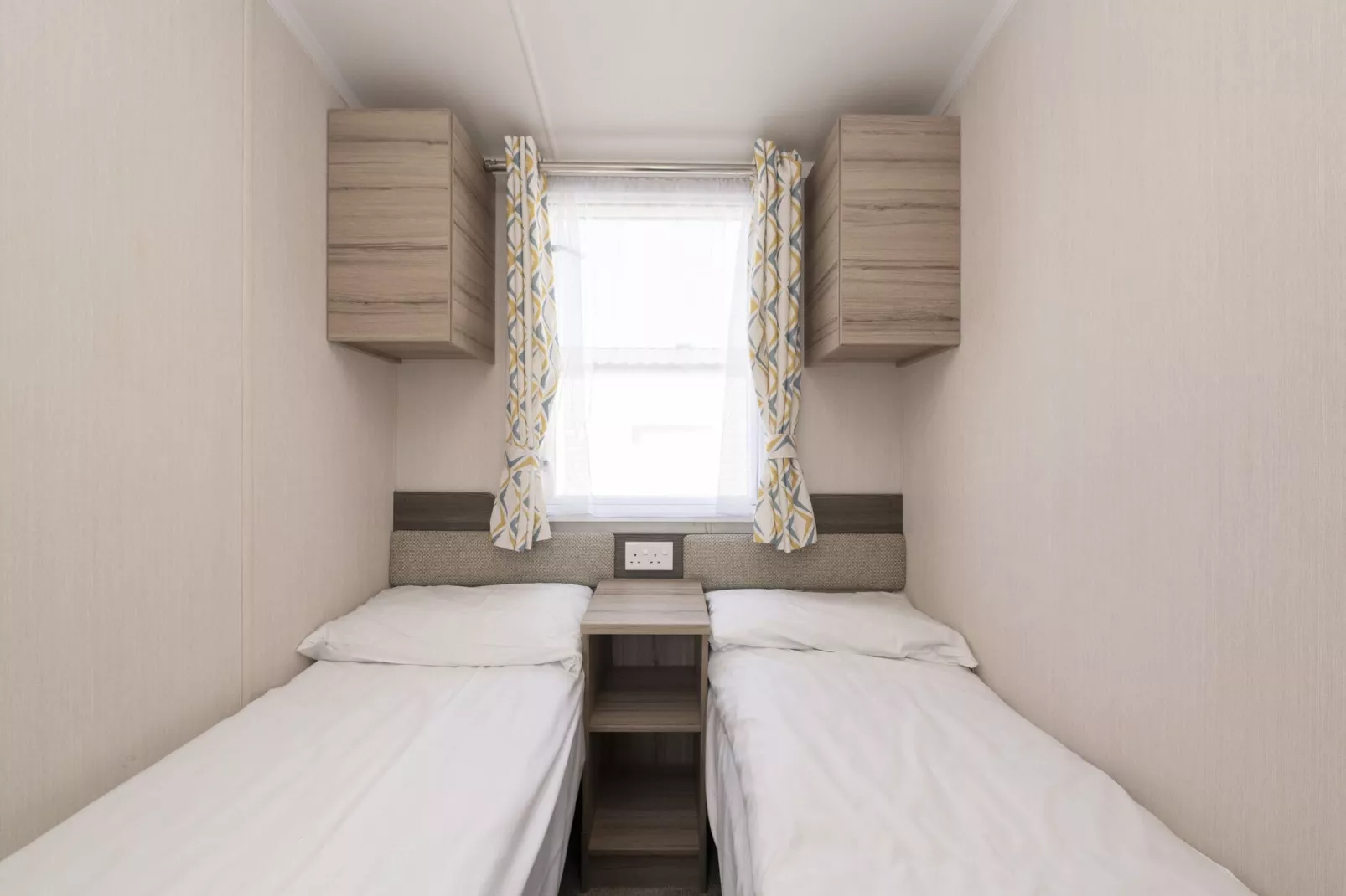 Sunset Pet Friendly-Bedroom