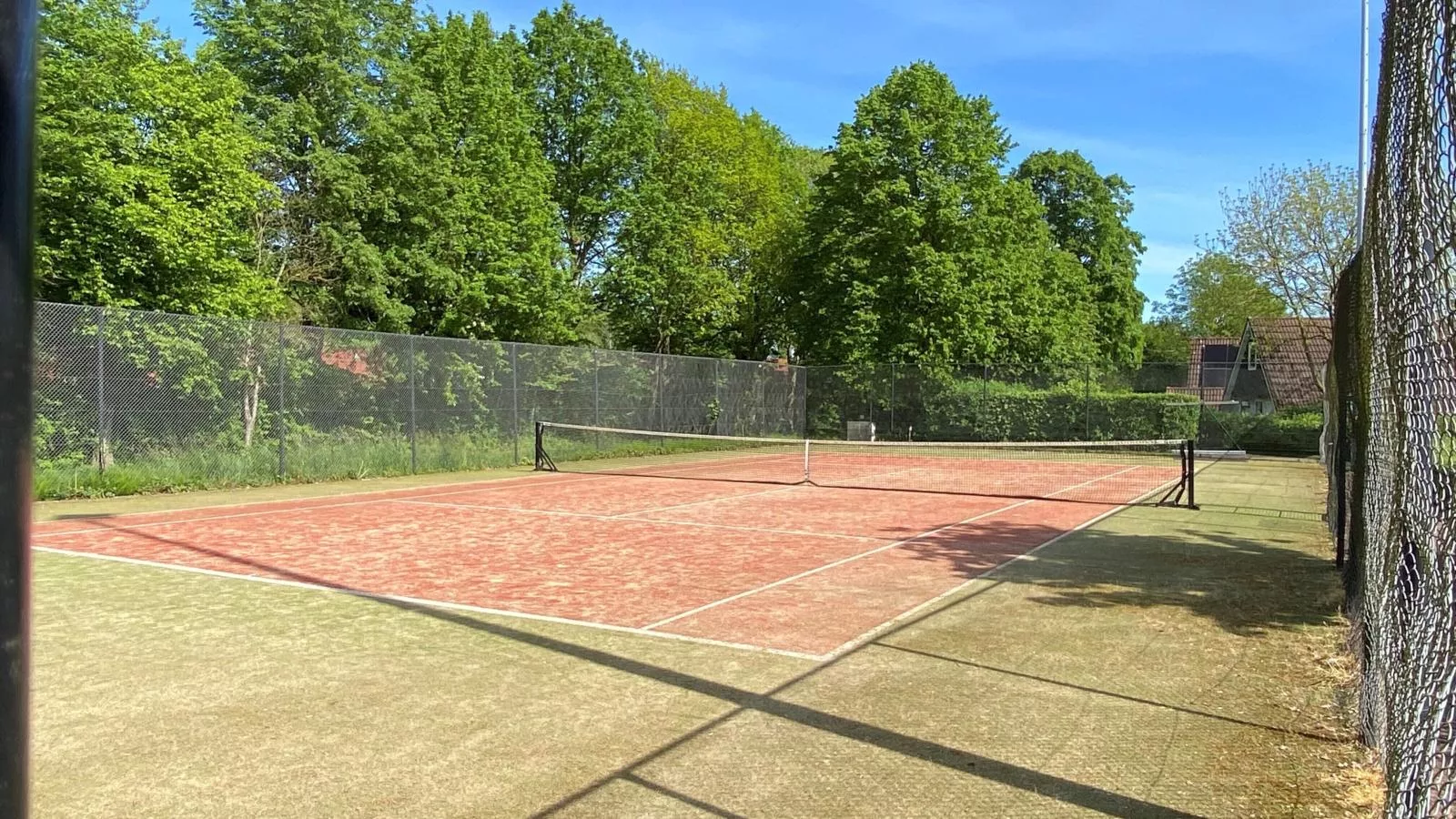Charlie-Park facilities