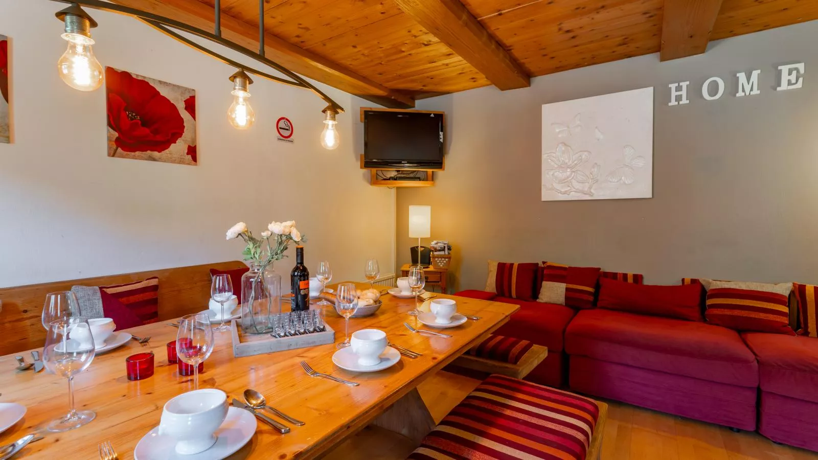 Haus Weissbach-Dining room