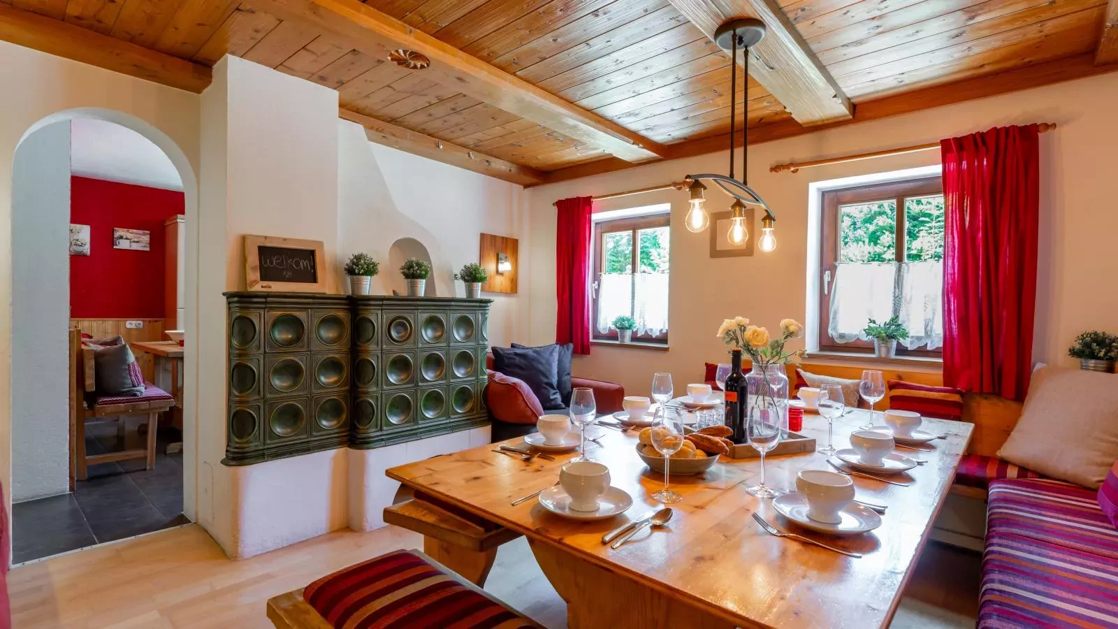 Haus Weissbach-Dining room