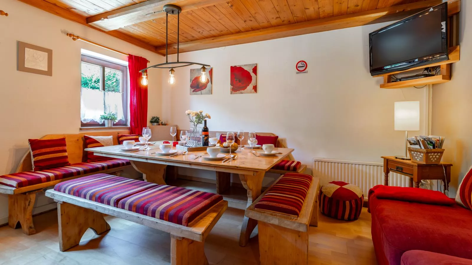 Haus Weissbach-Dining room