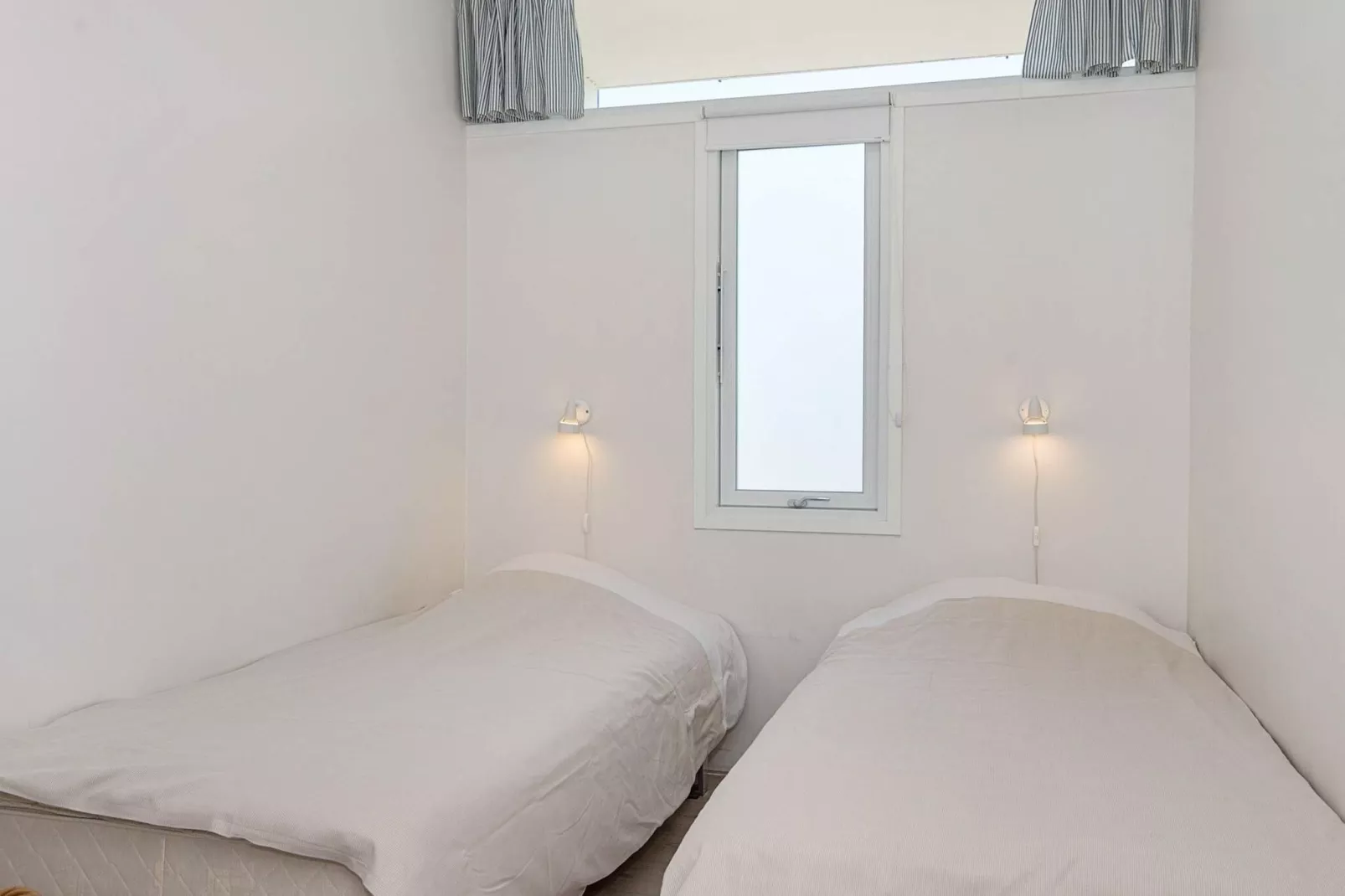 2 room,ground floor-Indoor