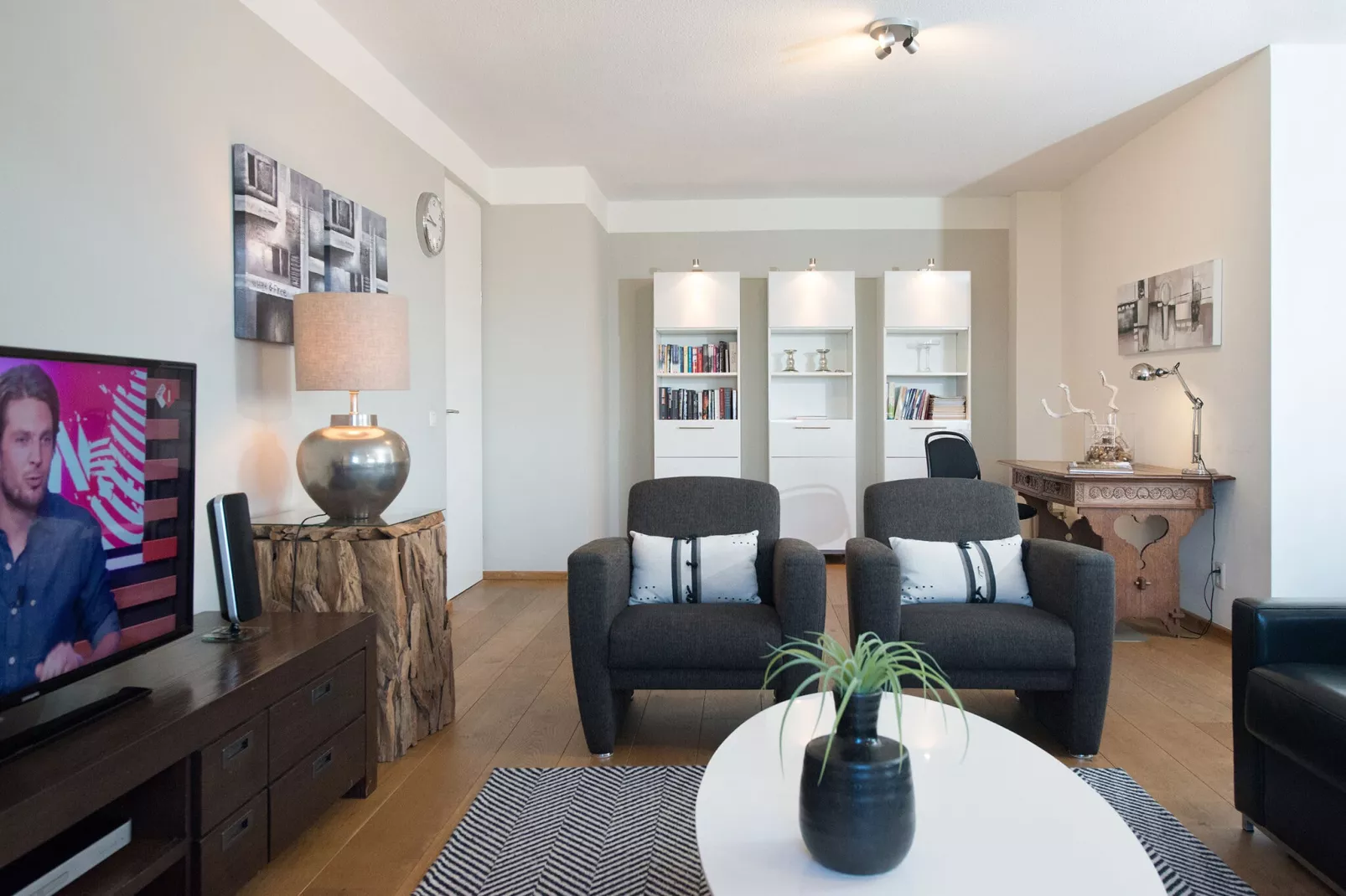 Scheveningen Harbour 40-Living room