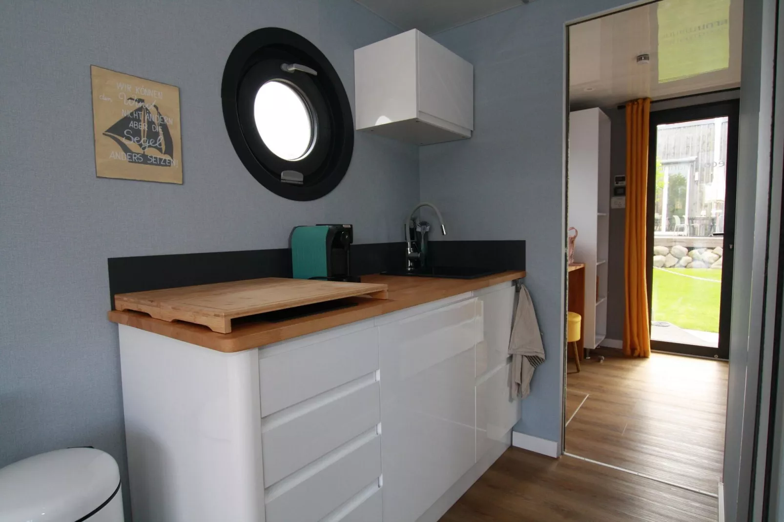 Hausboot Friedrich-Kitchen