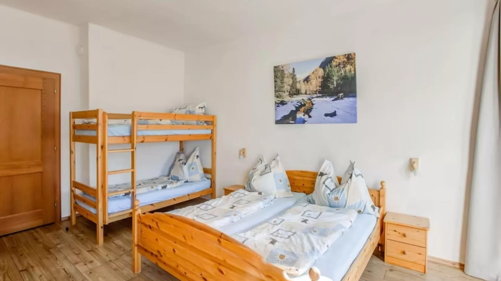 Obervellach-Bedroom
