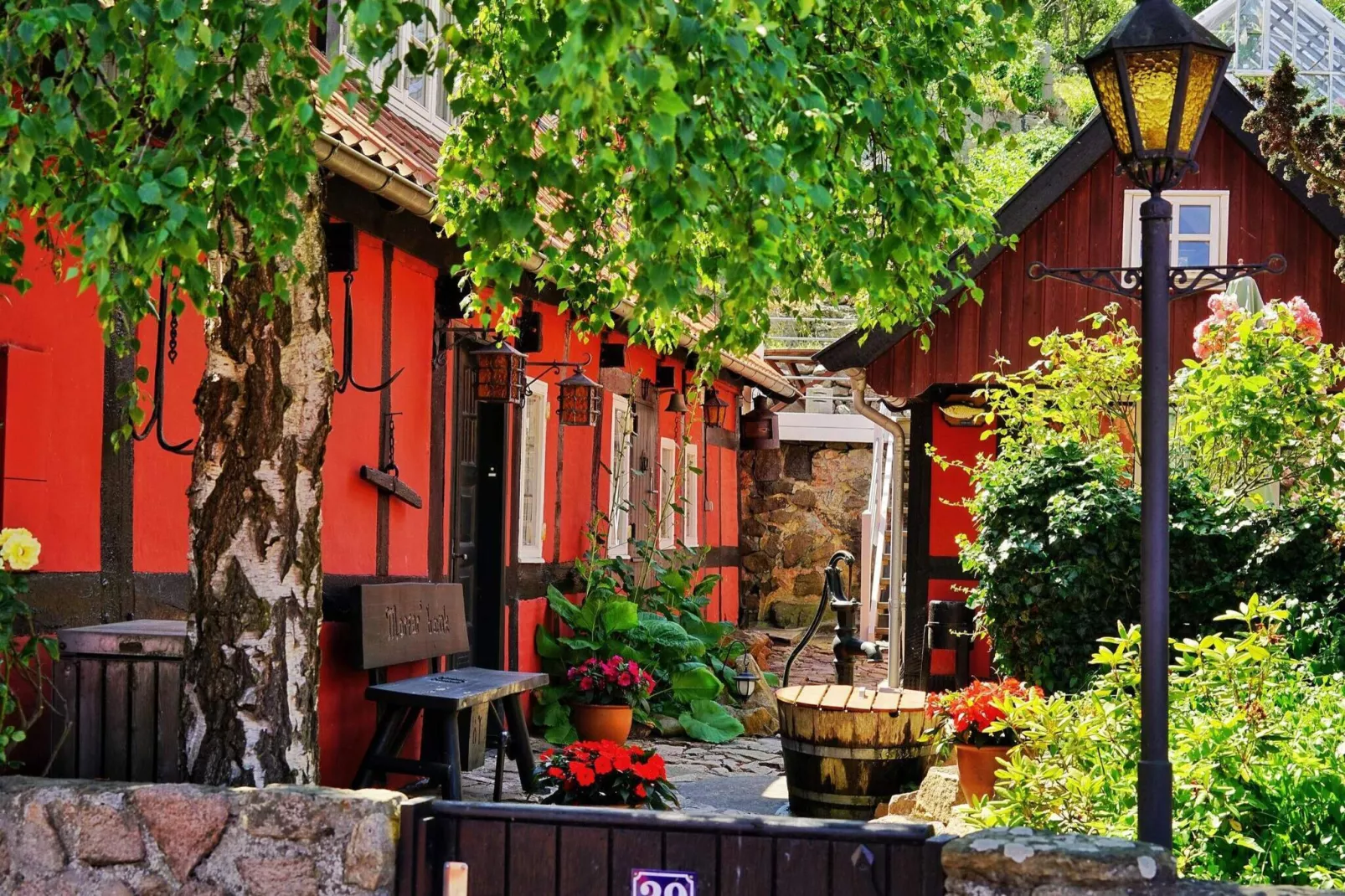 3 room-PLUS-Outdoor