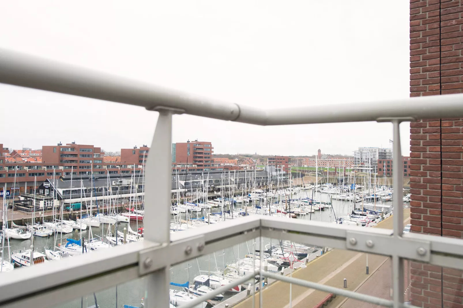 Scheveningen Harbour 42A-View summer