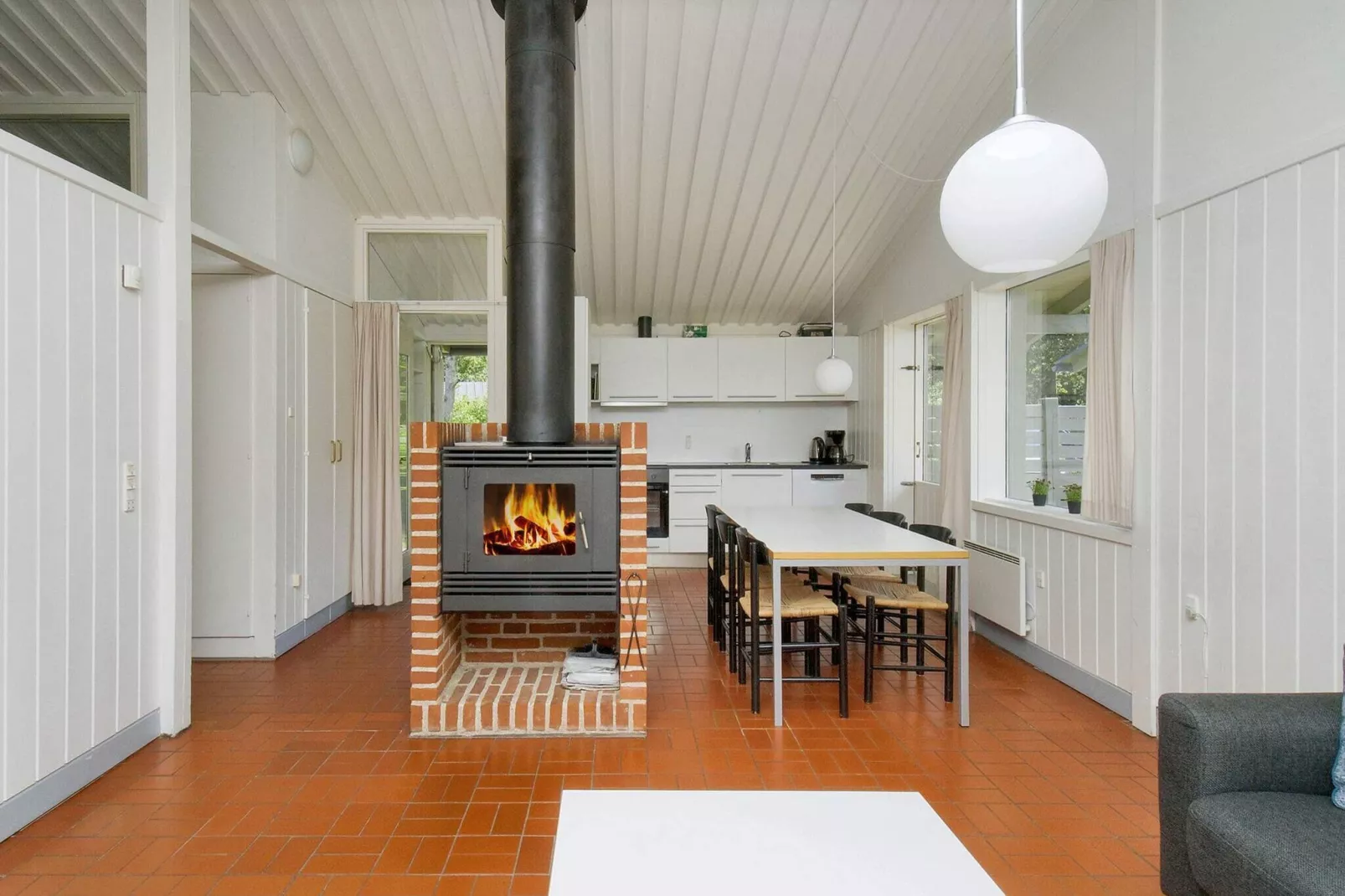 3 room,renovated-Indoor