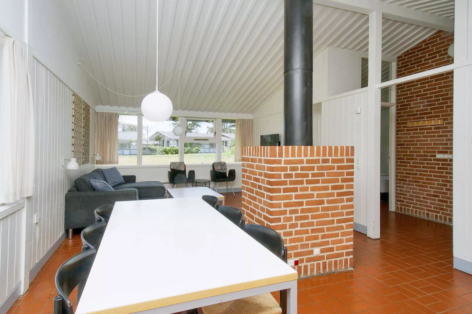 3 room,renovated-Indoor