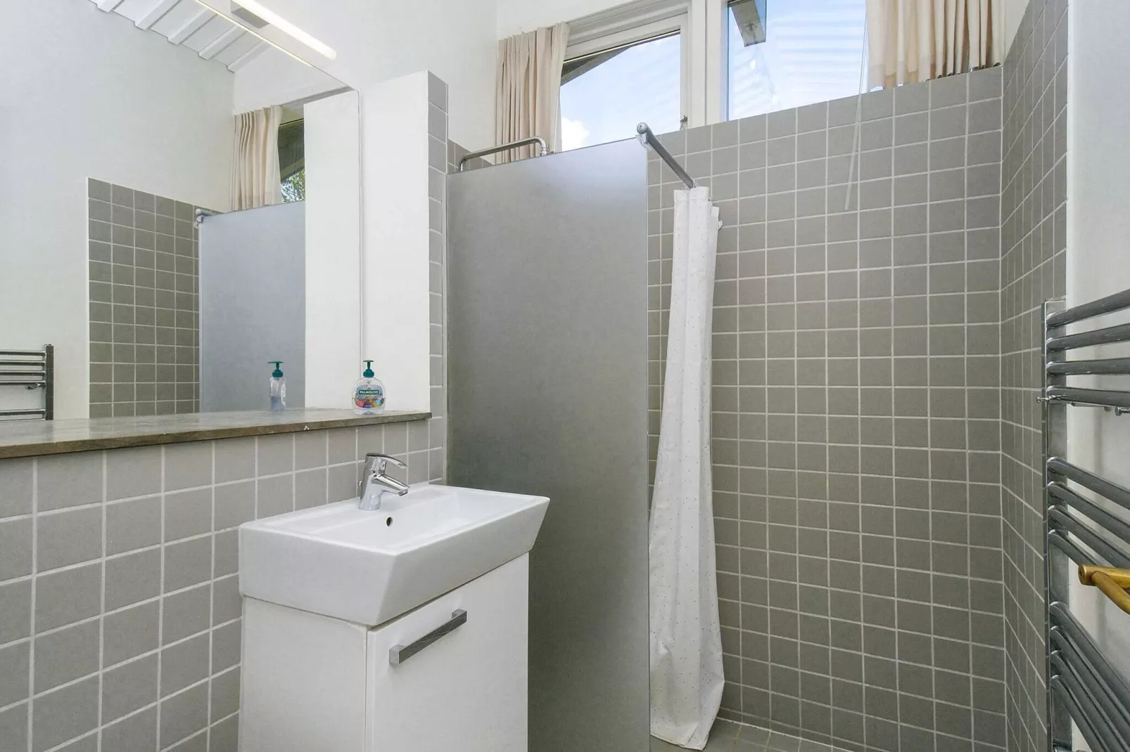 3 room,renovated-Indoor