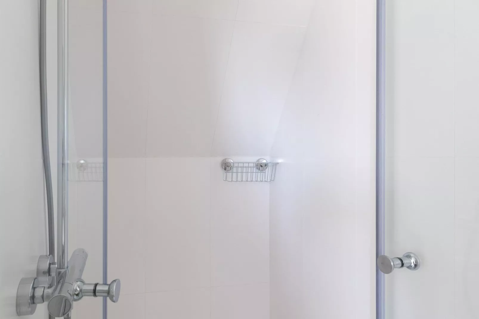 Sloestraat 38  Zoutelande 'Het Koetshuys'-Bathroom