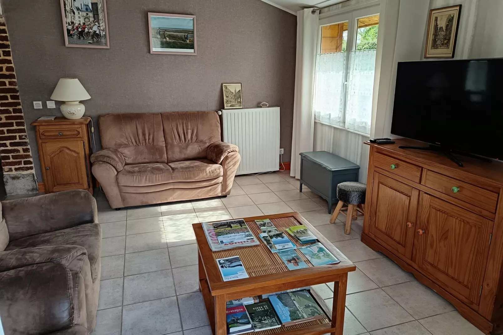 Holiday home, Les Grandes-Ventes-La Rosée-La Rosée-Living room