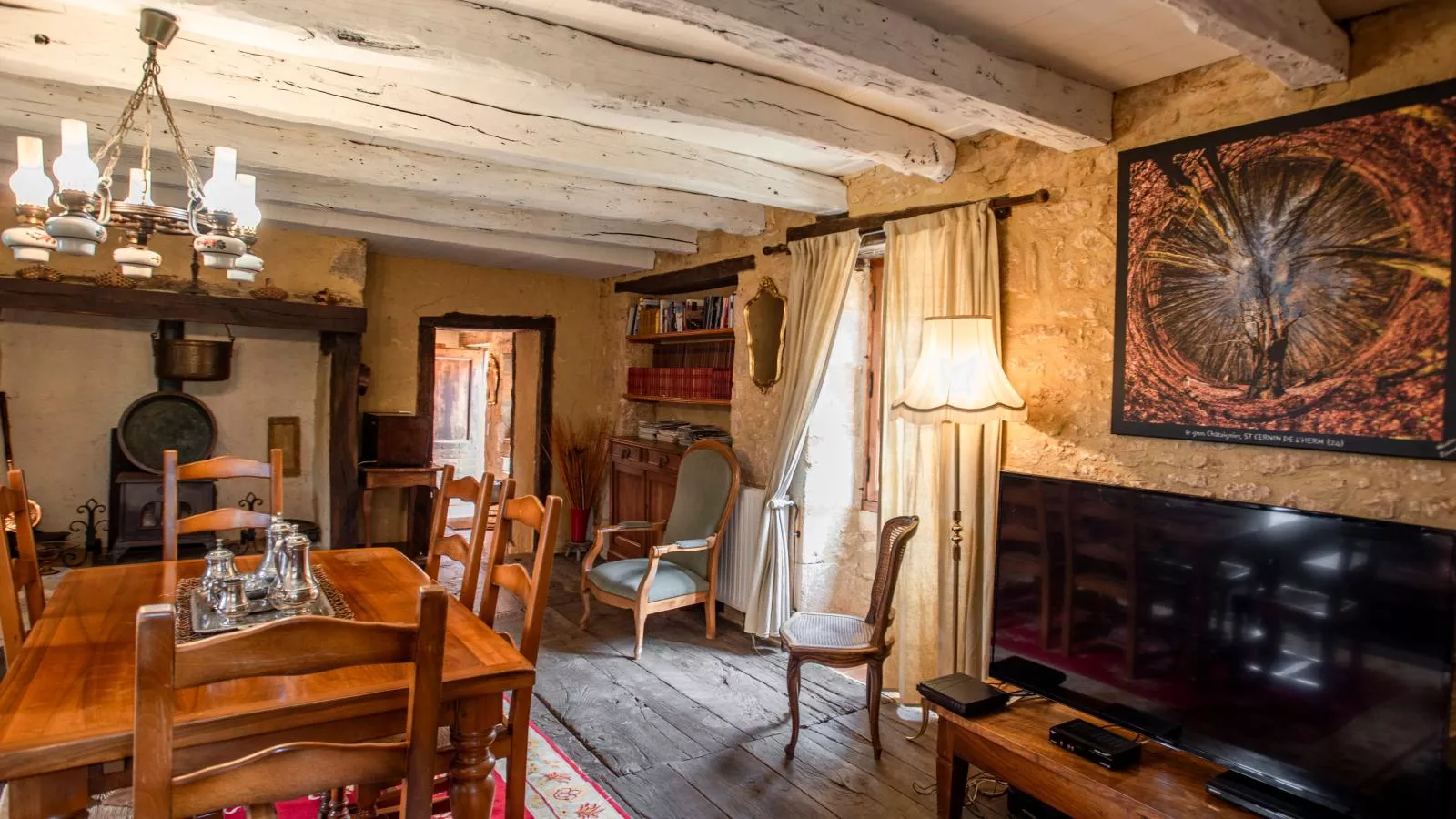 Maison Micouleaud-Living room