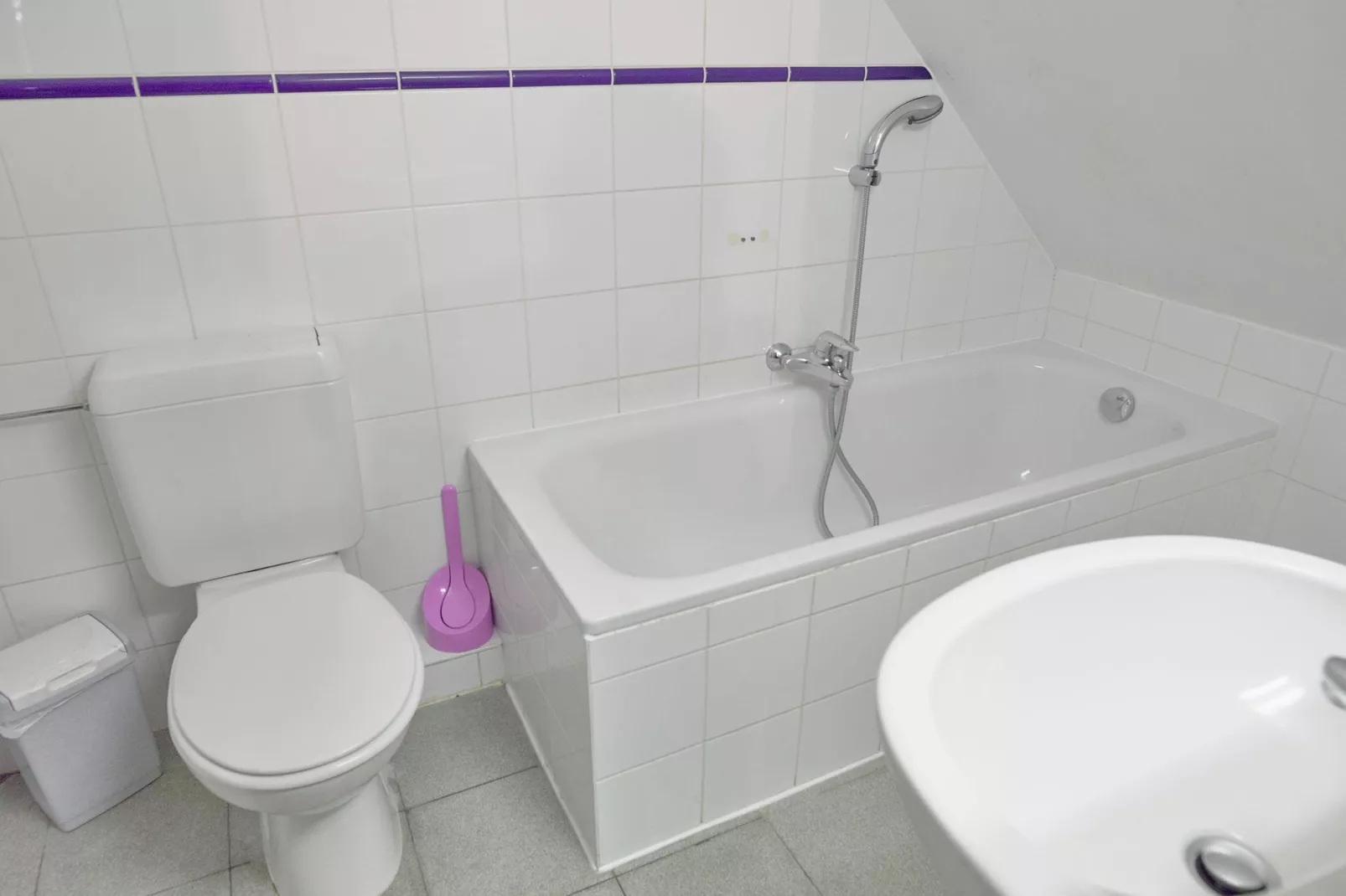Le Roi-Bathroom