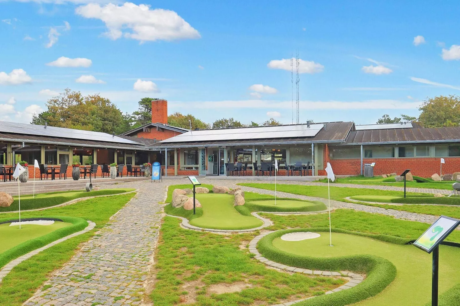 3 room,2 bathrooms-Aussicht