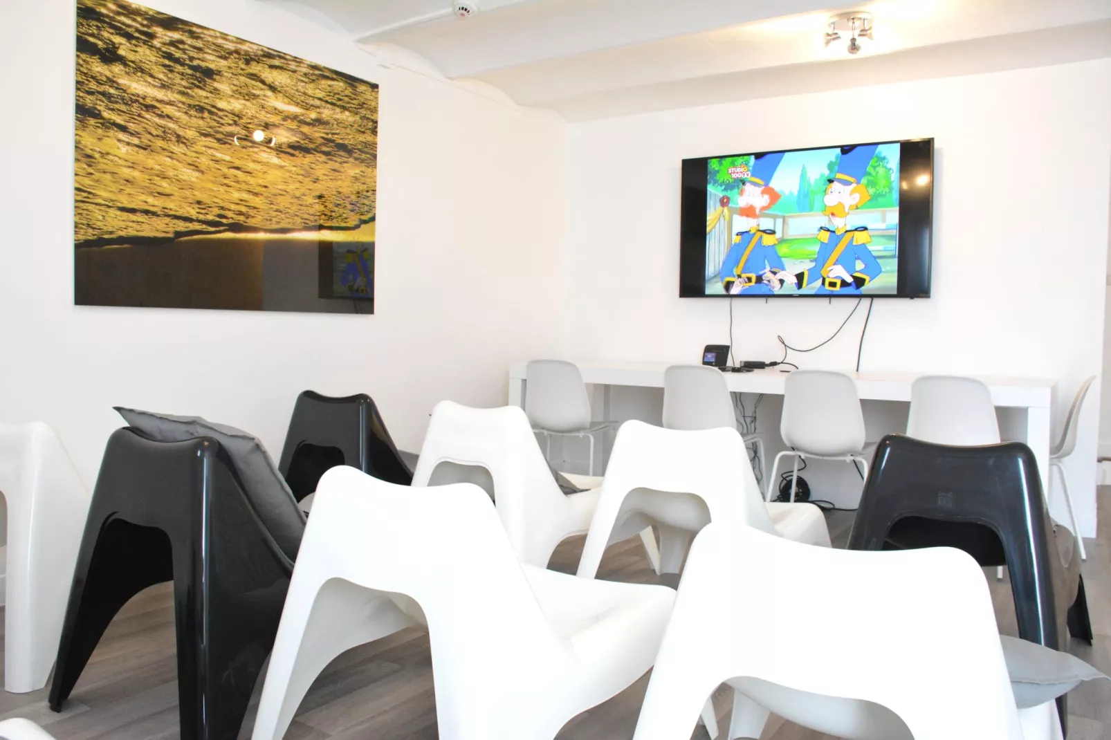 Enjoyquare 18-Facilities