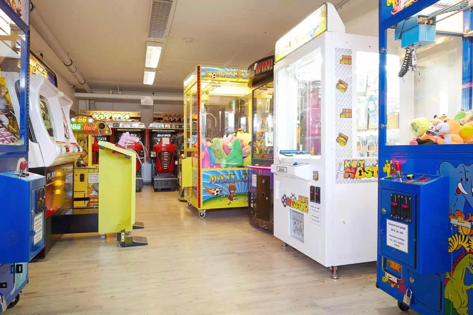 2 room,ground floor or 1. - Nicht zugeordnet