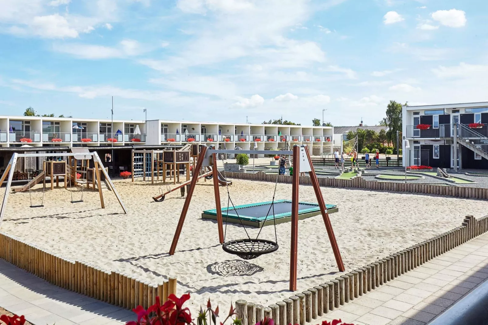 2 room,ground floor or 1.-Outdoor