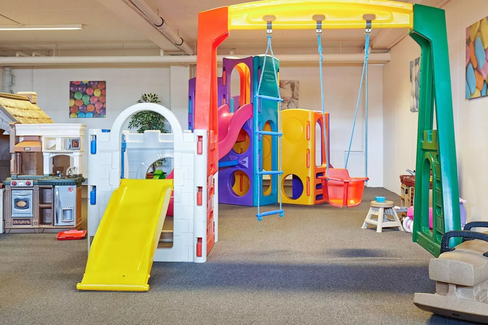 2 room,ground floor or 1.-Untagged