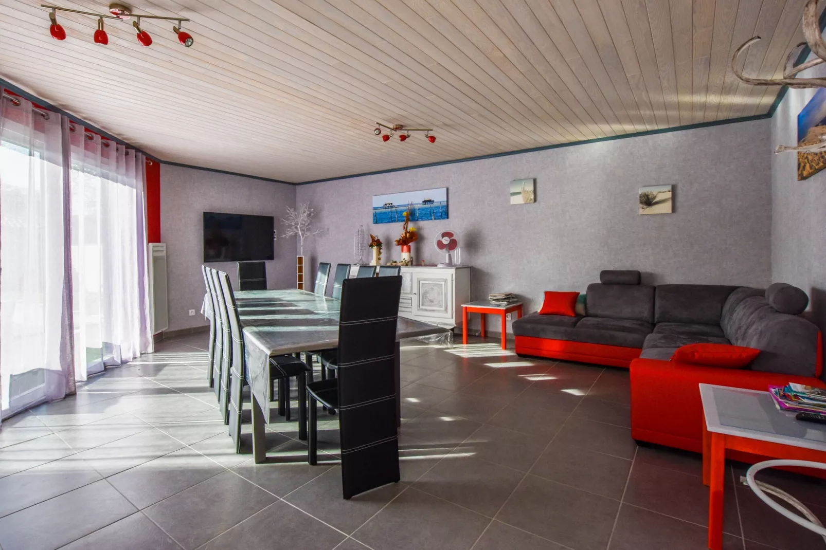Maison à 10 min du Pilat-Wohnzimmer
