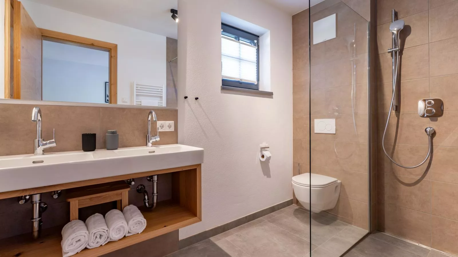Wagrainer TauernLodge 42C-Bathroom