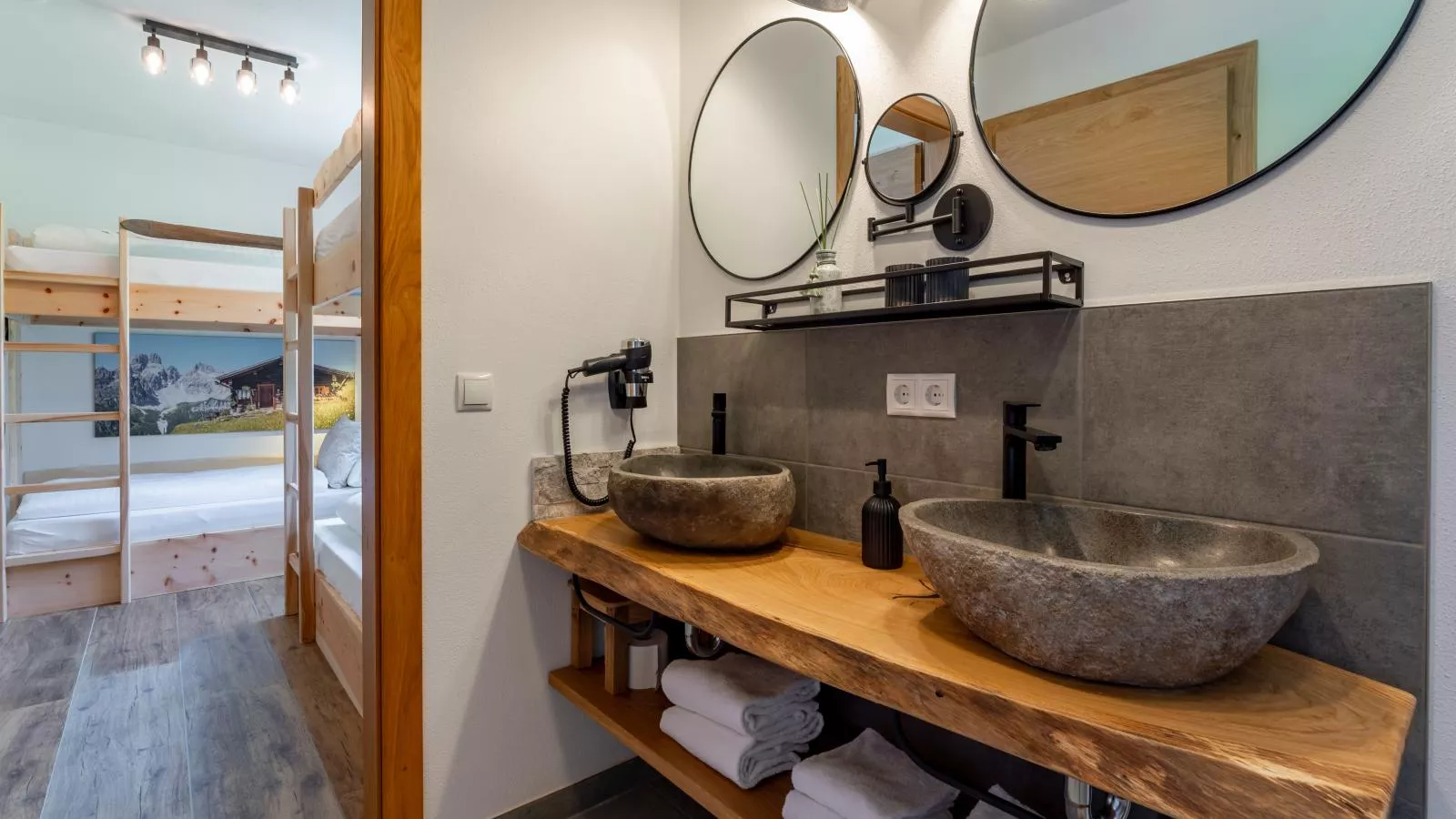 Tauernlodge Wagrain Edelweiss 42E-Bathroom
