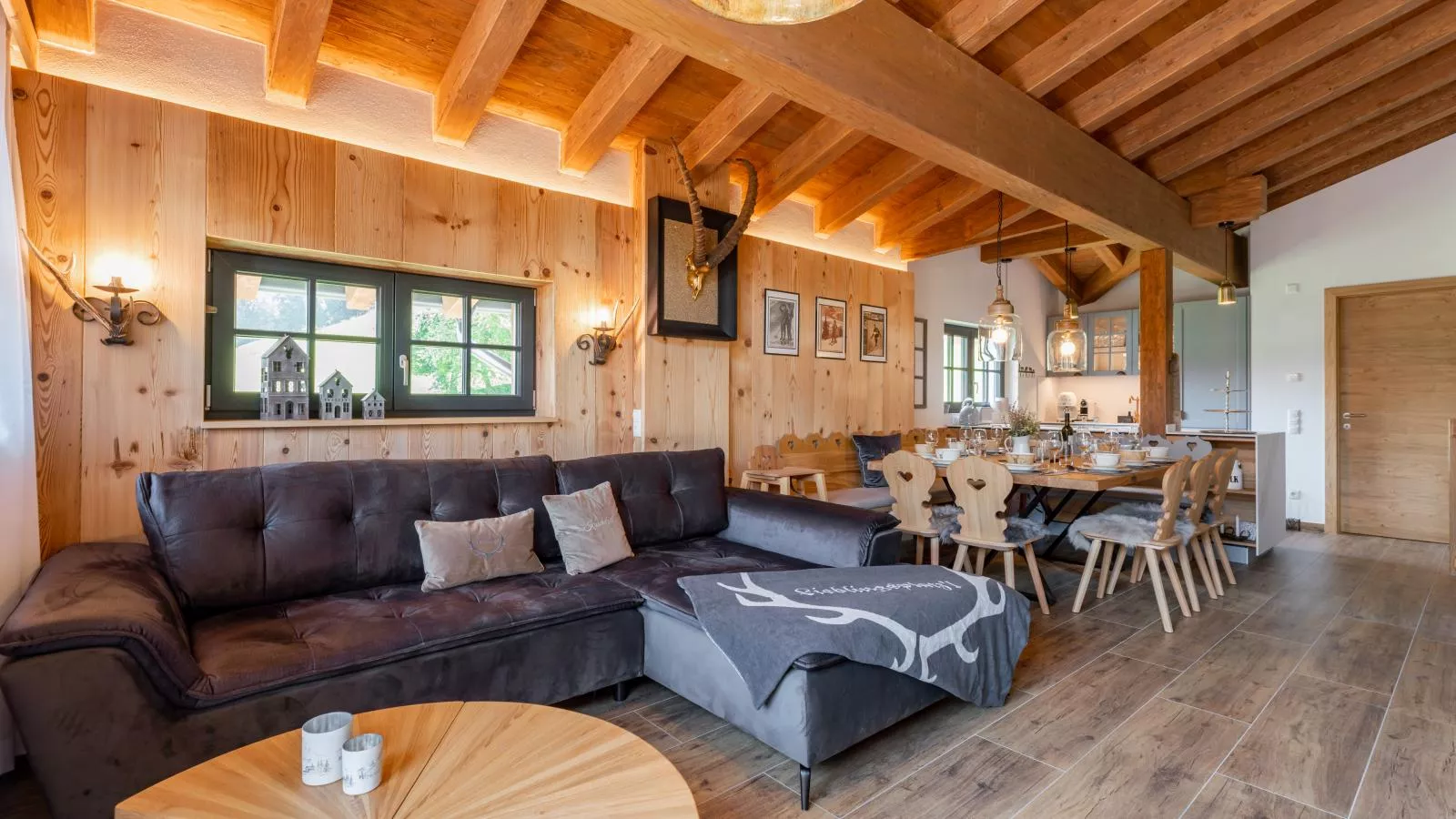 Tauernlodge Wagrain Edelweiss 42E-Living room