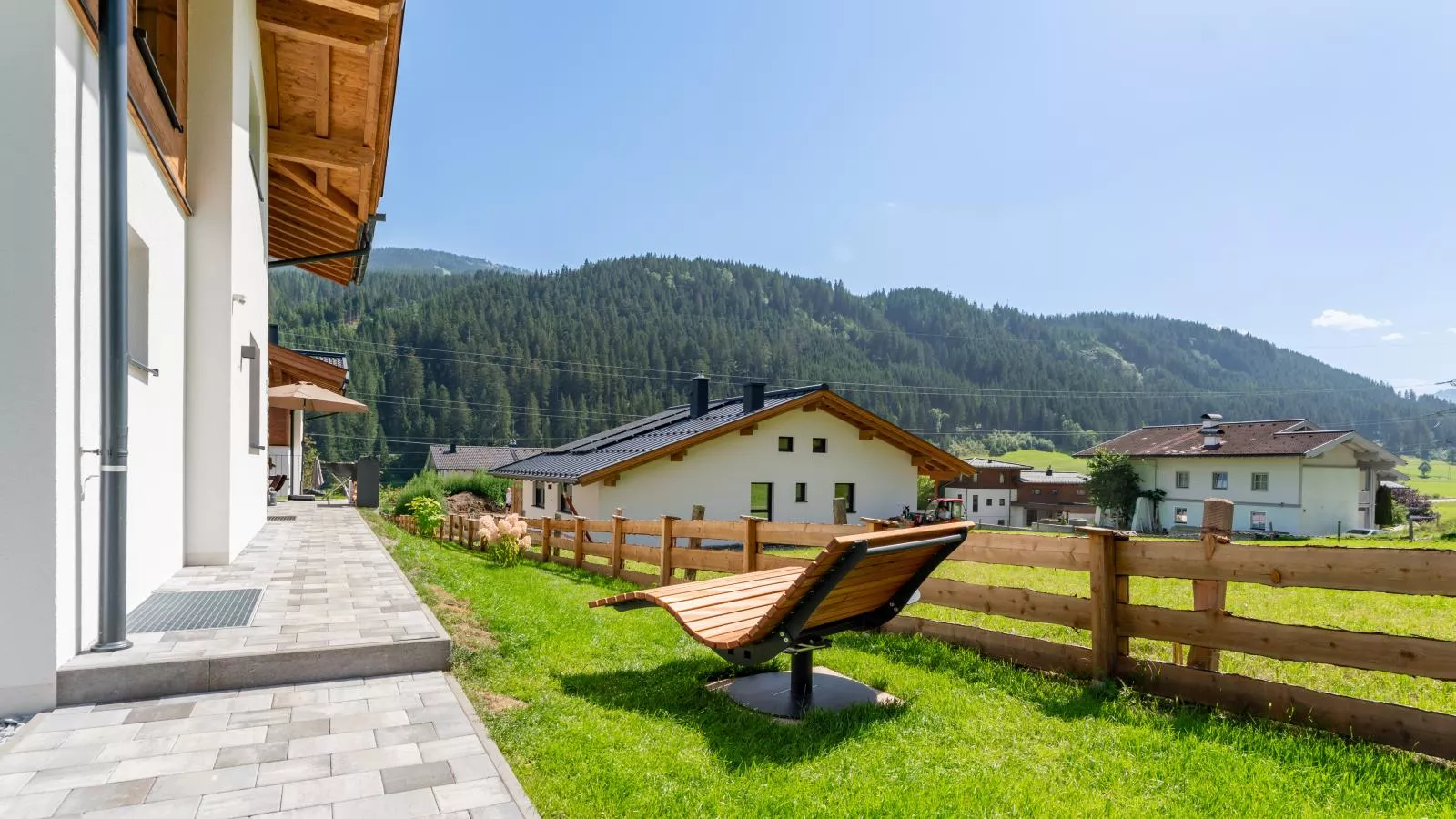 Tauernlodge Wagrain Edelweiss 42E-Terrace balcony