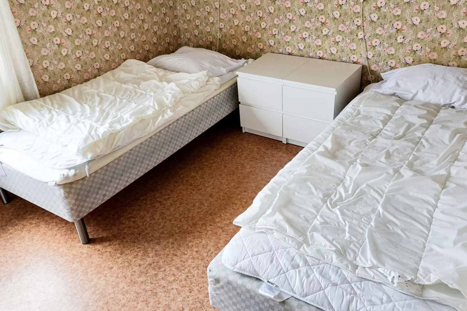 9 person holiday home in KORTGARDEN-Indoor