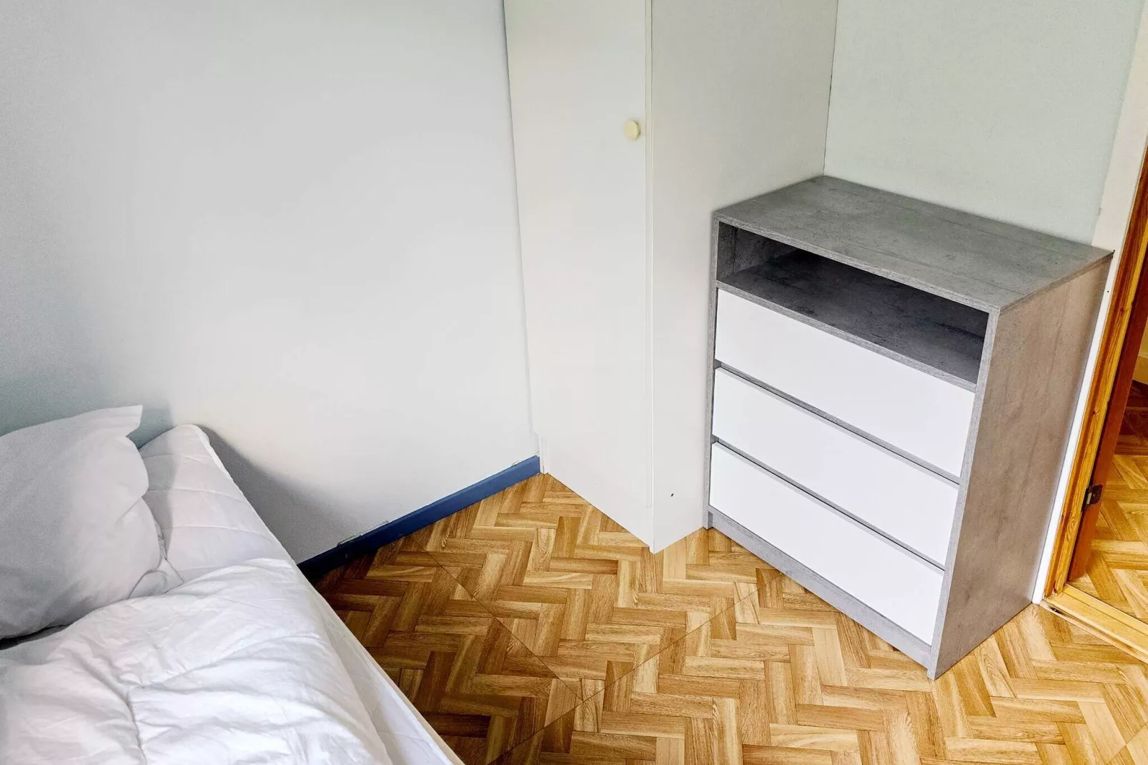 9 person holiday home in KORTGARDEN-Indoor