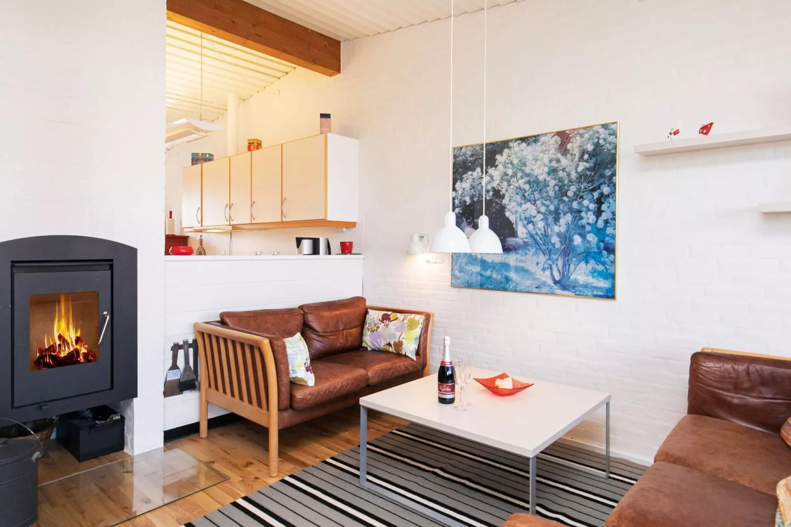 3 room-Indoor