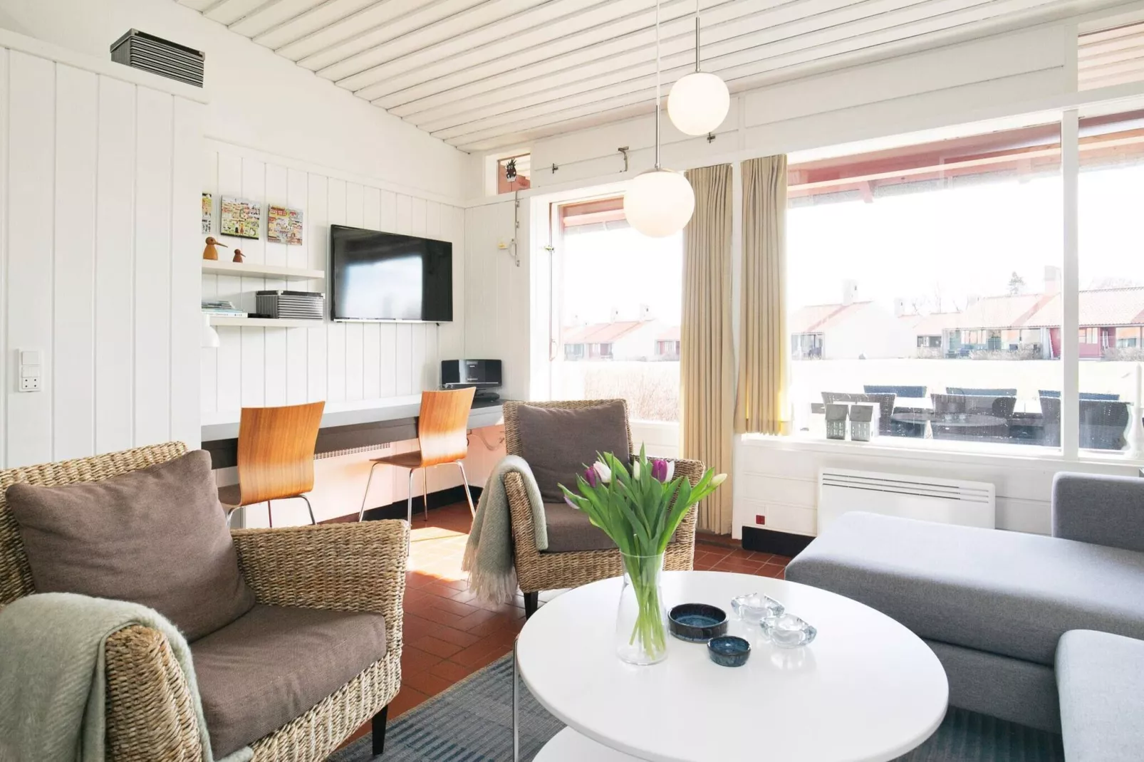 3 room-Indoor