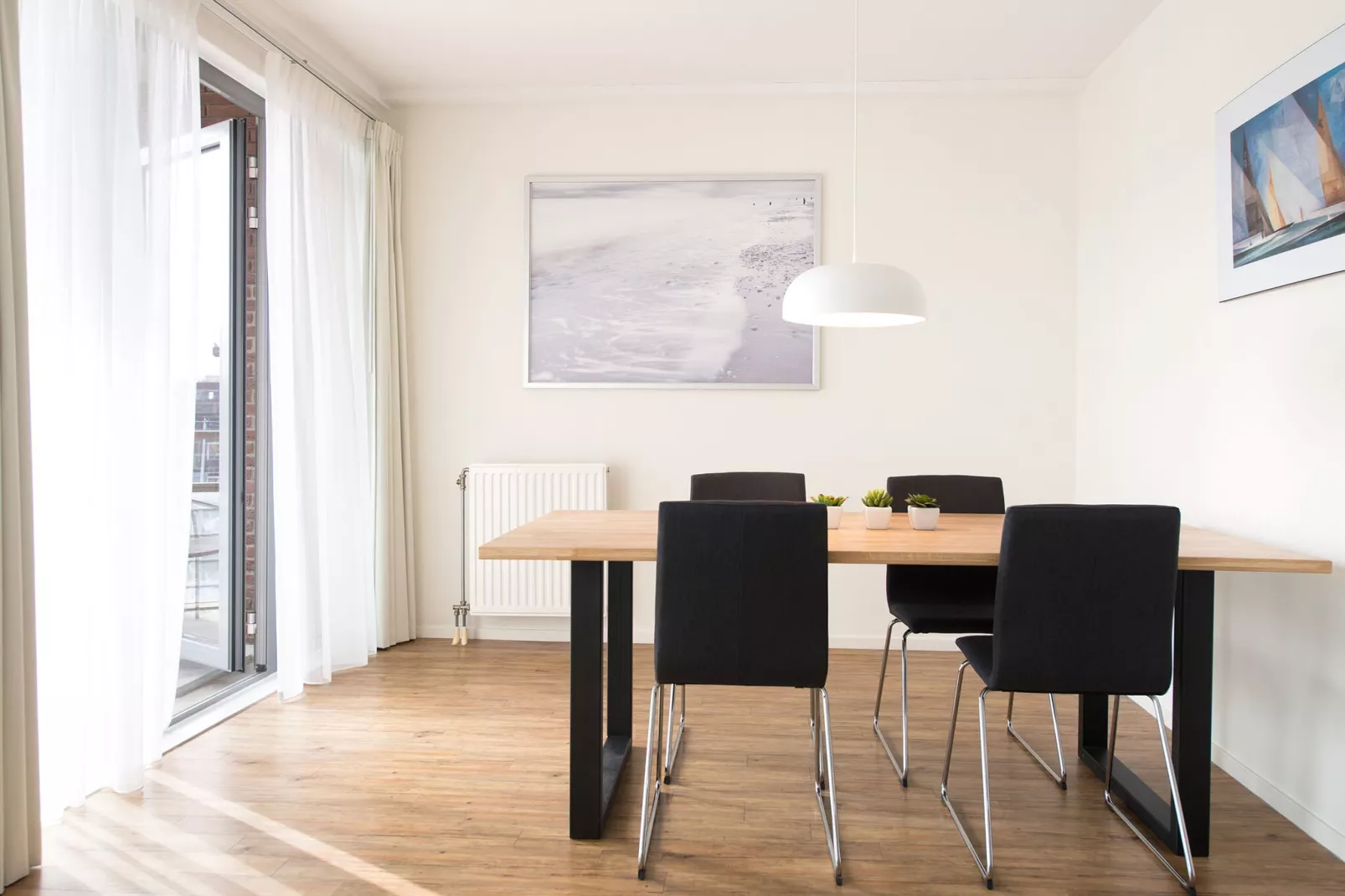 Scheveningen Harbour 58C-Dining room