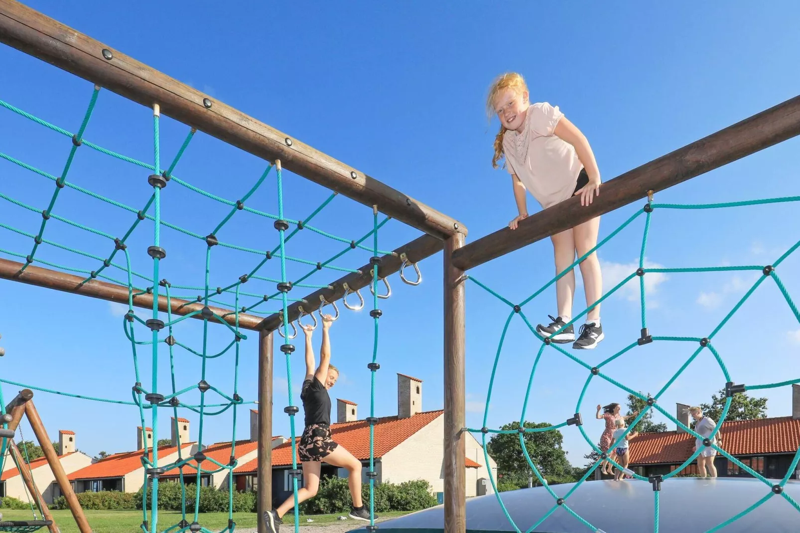 3 room,2 bathrooms-Vue