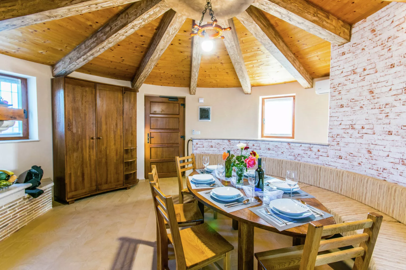 Villa Kazun-Dining room