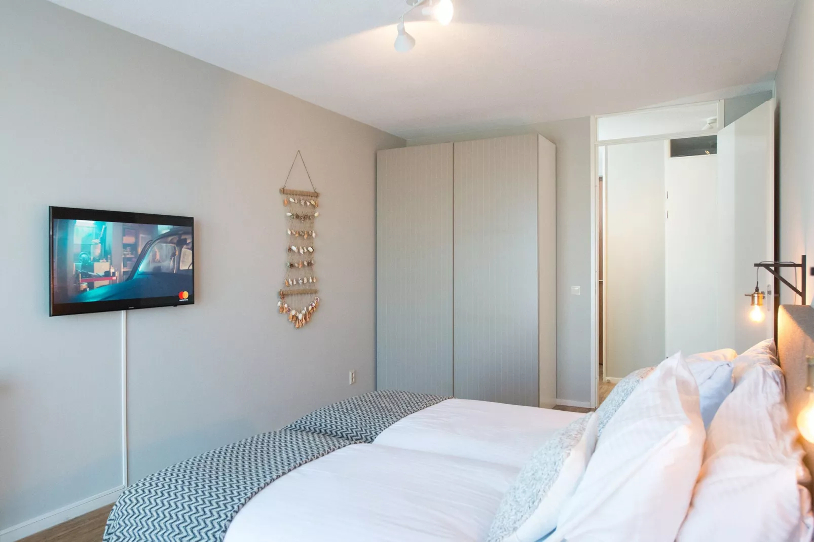 Scheveningen Harbour 58-Bedroom