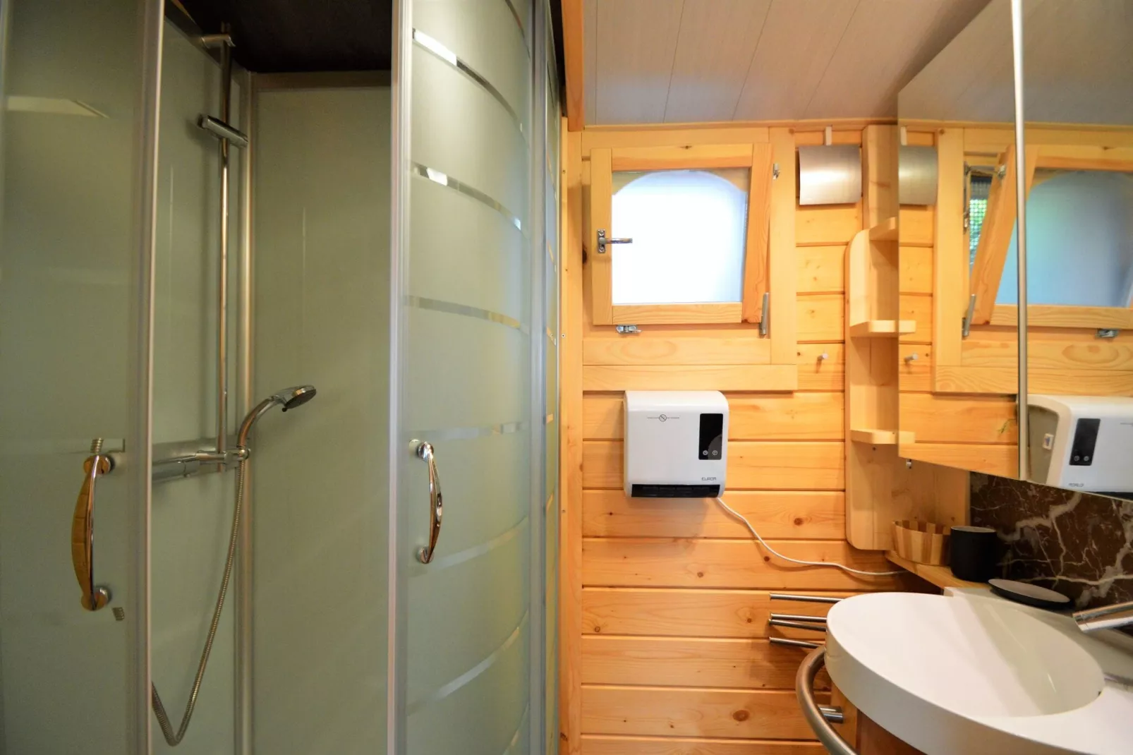 Le Chalet de Bioul-Bathroom
