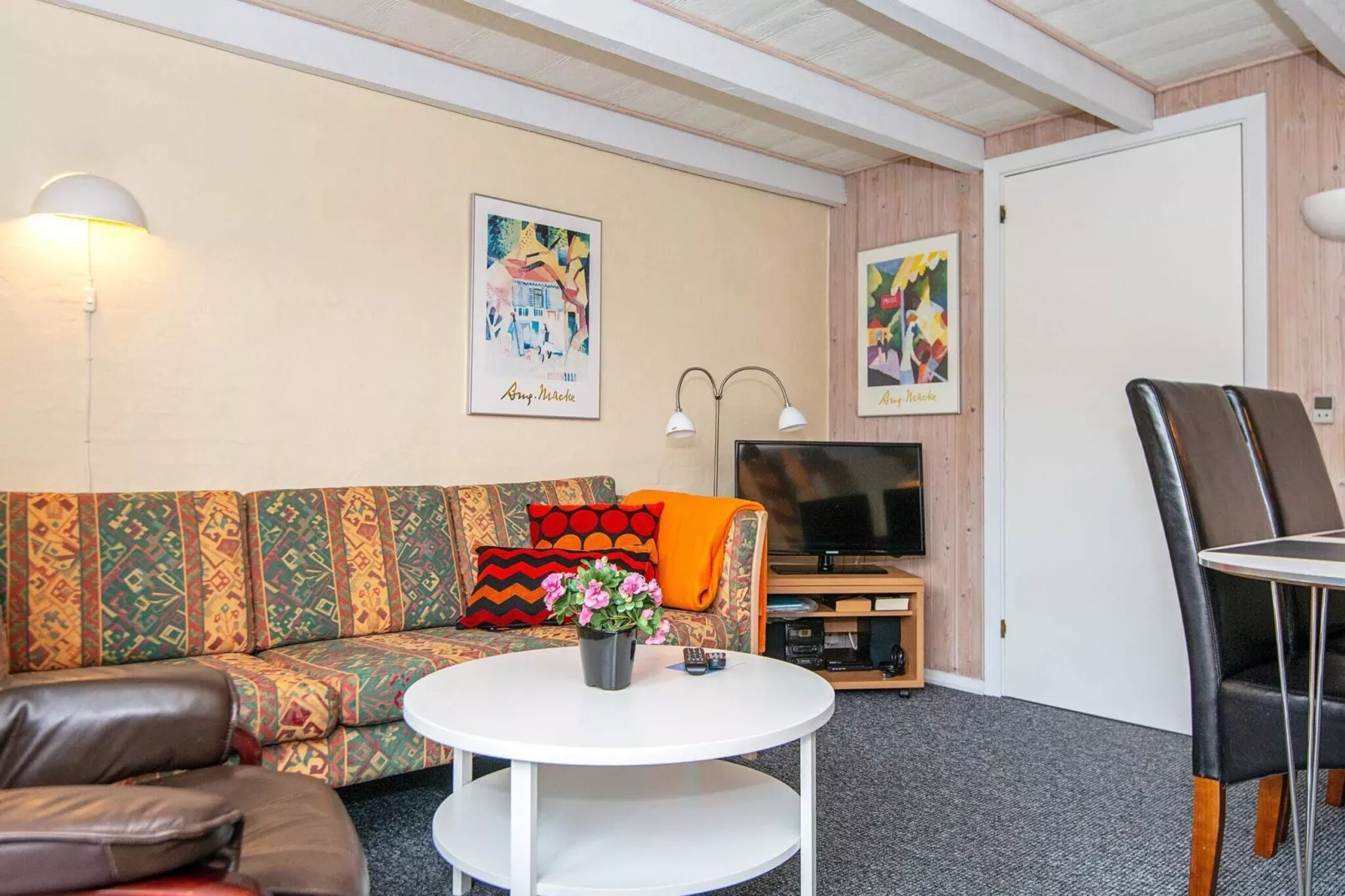 3 room,2 levels-Indoor