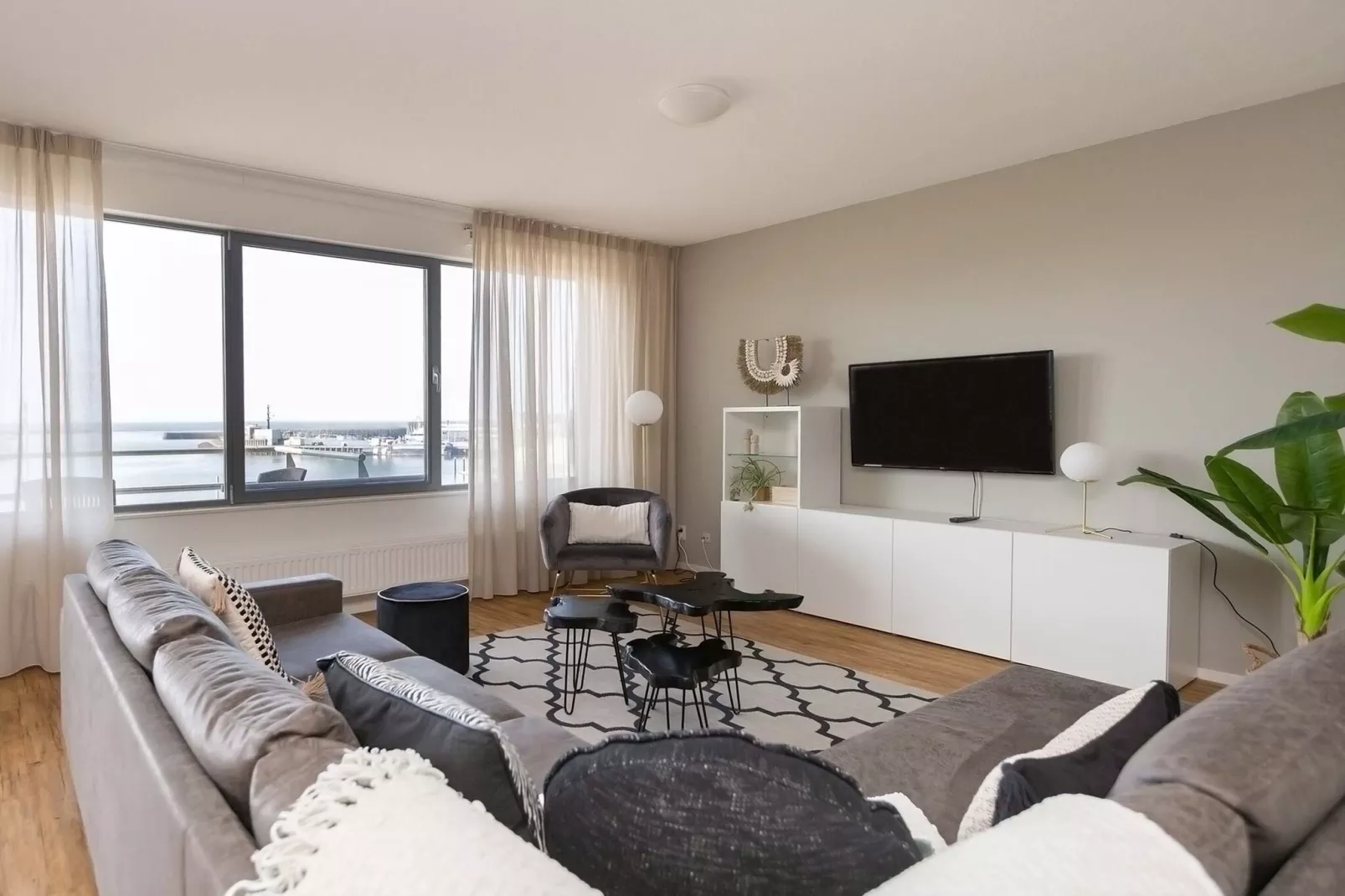 Scheveningen Harbour 62-Living room
