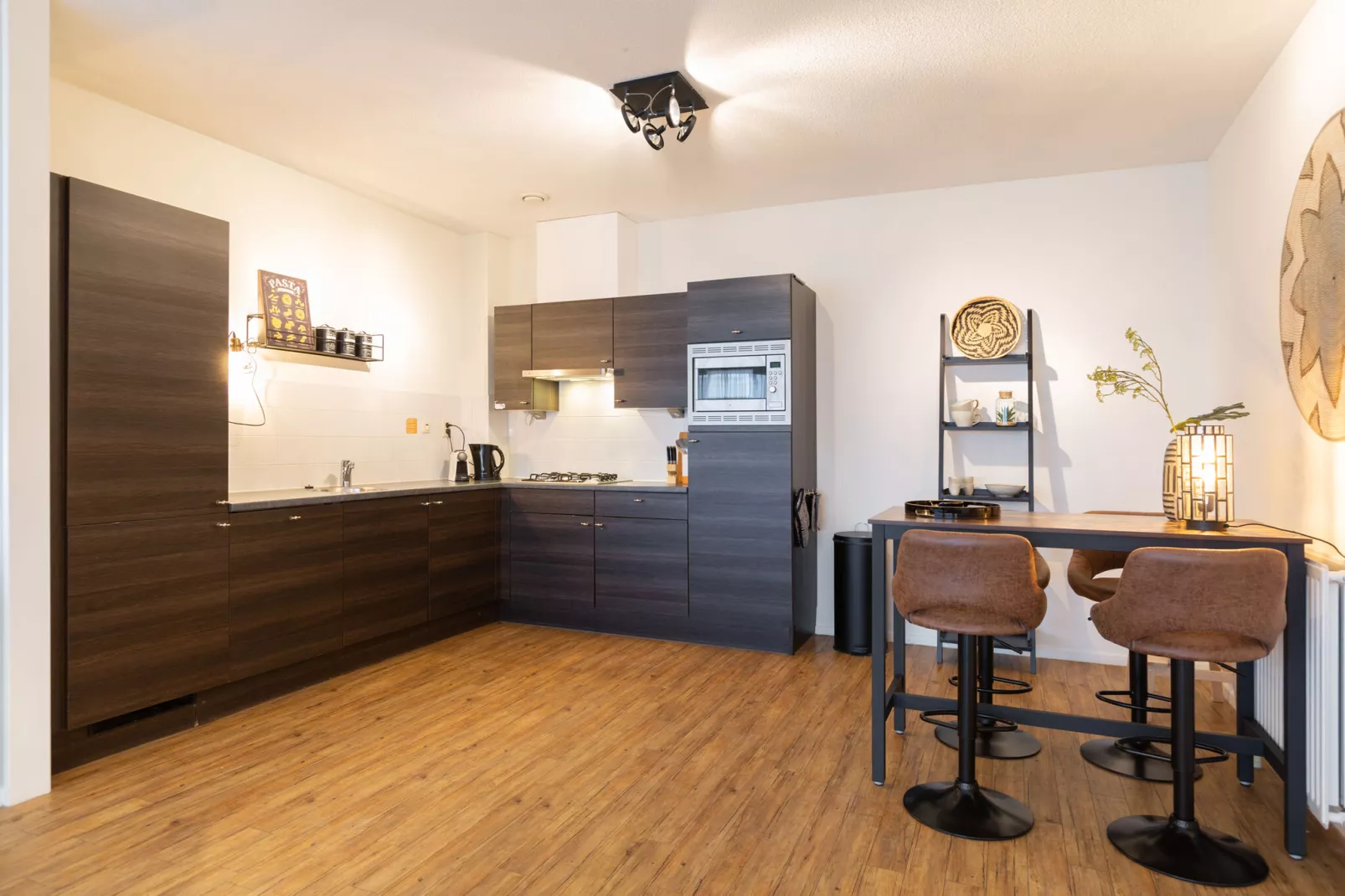 Scheveningen Harbour 62-Kitchen