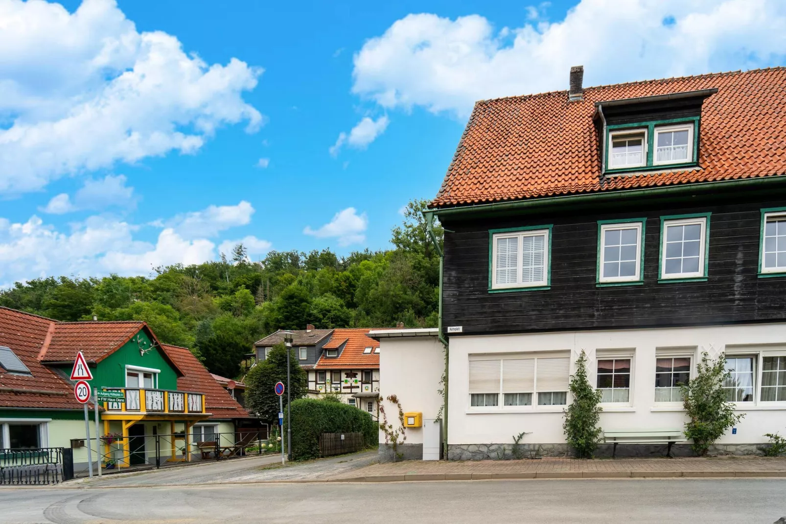 Ferienwohnung Thale-Exterior summer