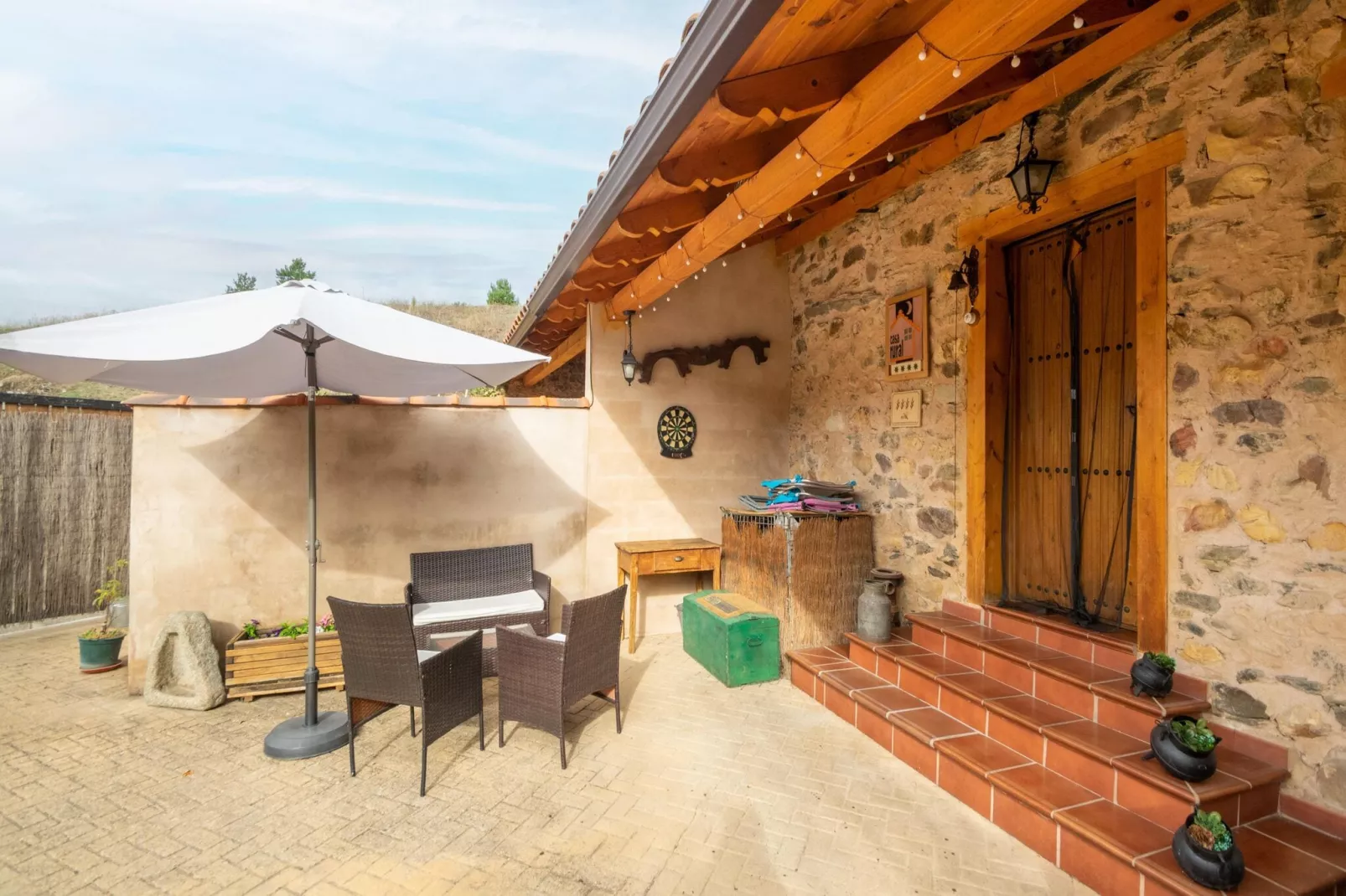Casa rural Benllera-Terrace balcony