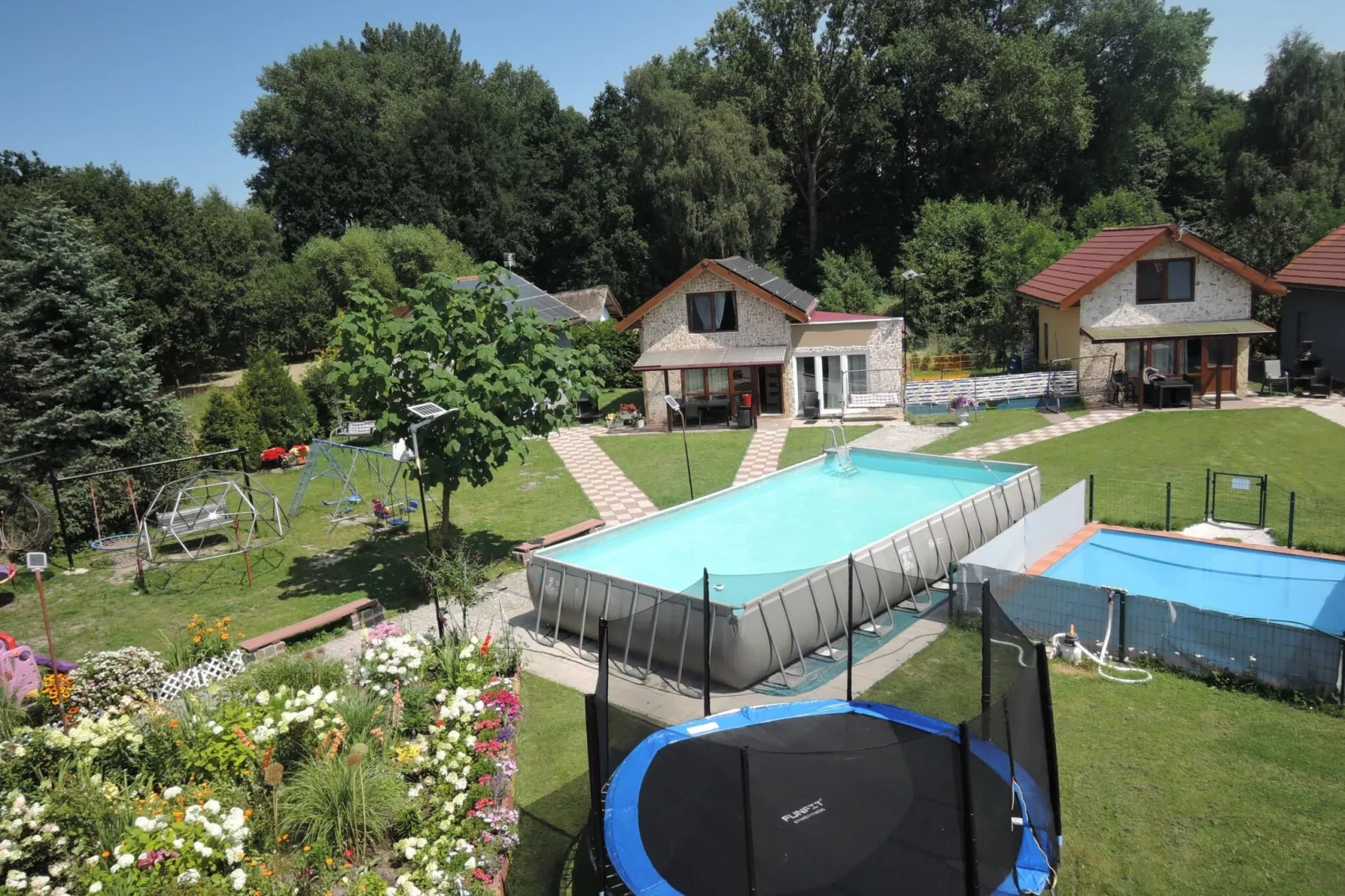 Holiday complex Swinoujscie-Exterior summer