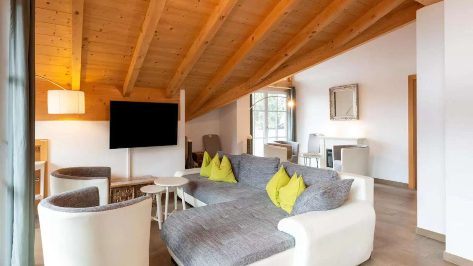 Edelalm Residenz Top 6-Salon