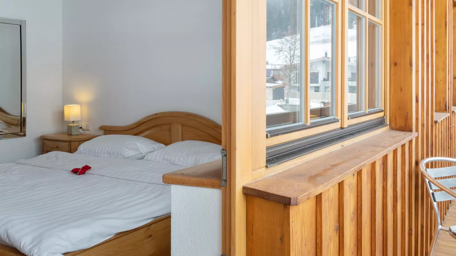 Maxima - Ski in - Ski Out-Bedroom