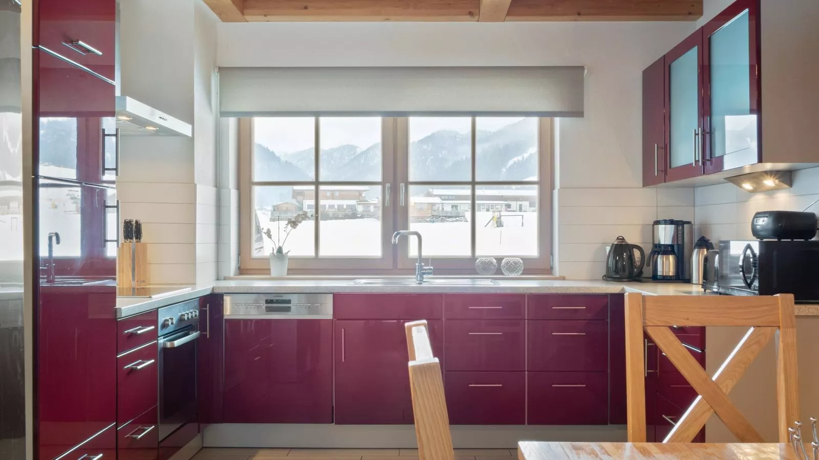 Maxima I - Ski in - Ski Out-Kitchen