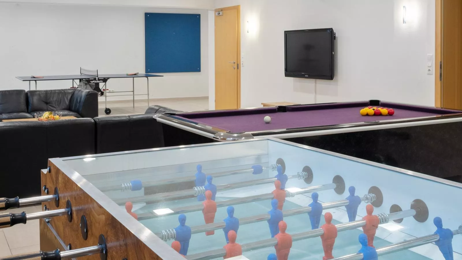 Maxima II - Ski in - Ski Out-Recreation room