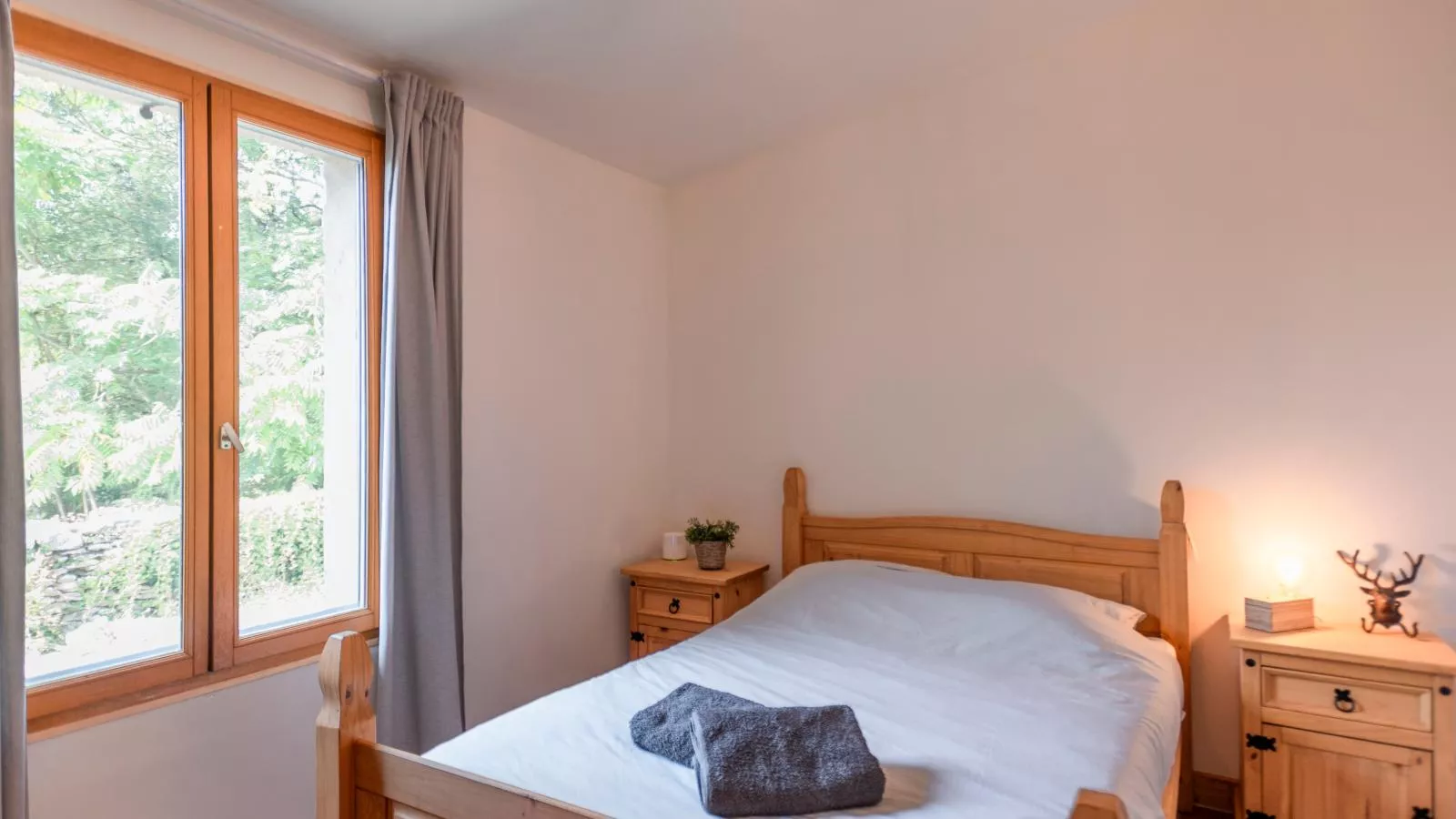 Gite Foussimagne-Schlafzimmer