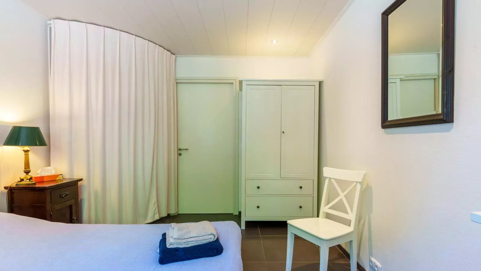 Huis te Lande-Bedroom