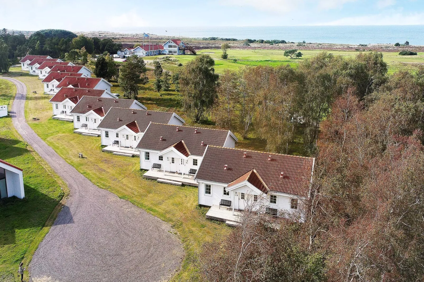 3 vær.2v.+2b.Familie-Außenbereich
